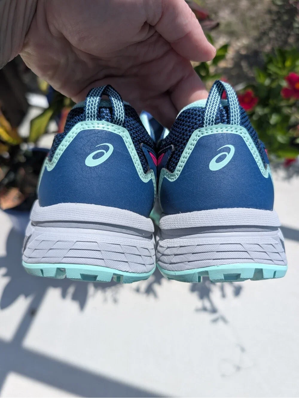 ASICS GEL-Venture 8 Blue Pink Women's Size 11.5 W Wide Trail Running Shoes